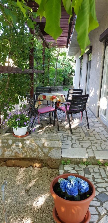 Apartmani Pajalic Кърк Екстериор снимка